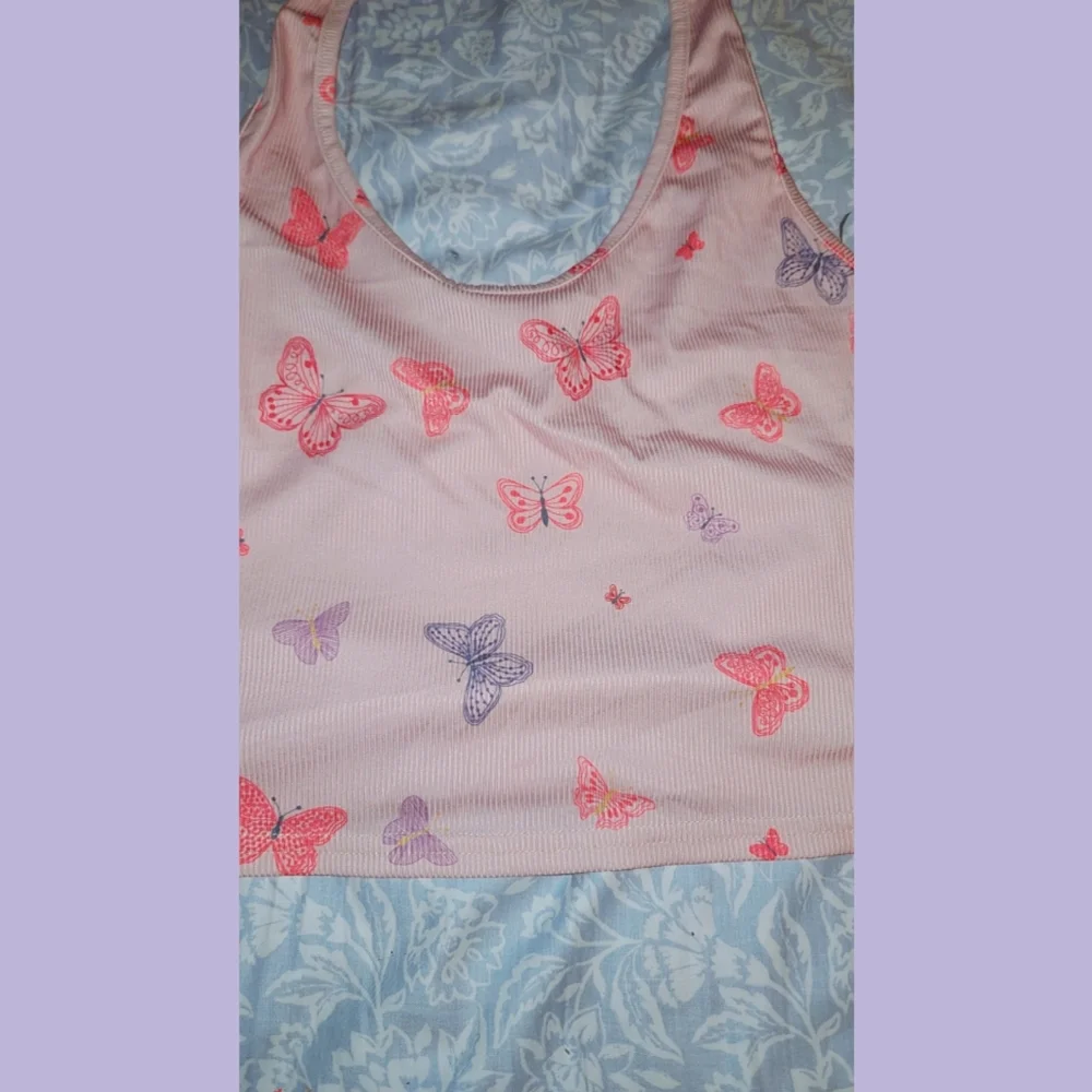 Shein Halter Top - Picture 3 of 4